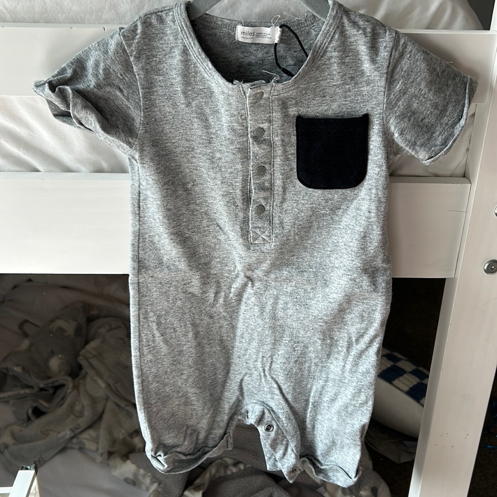 Miles the label romper size 18m
